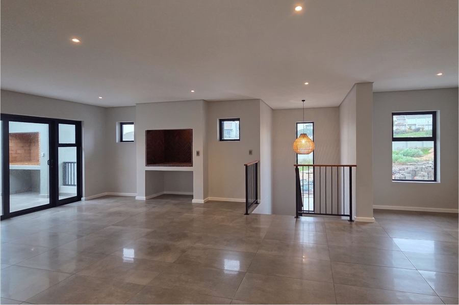 3 Bedroom Property for Sale in Country Club Western Cape